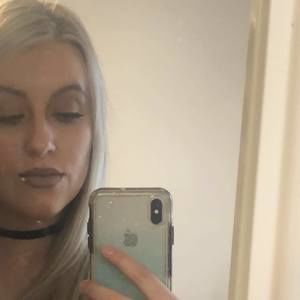 Meet your Posher, Savannah